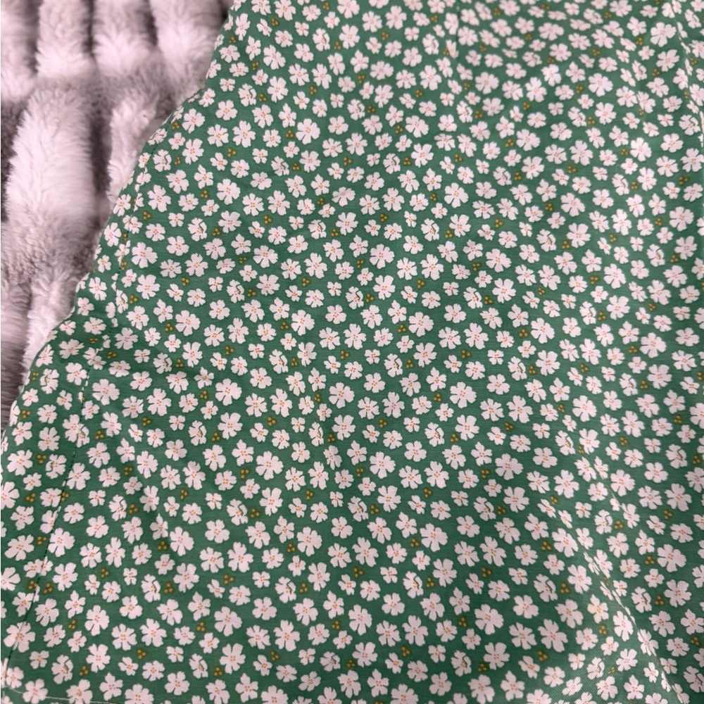 Reformation Green Mini Dress with White Daisy Print - Picture 6 of 12